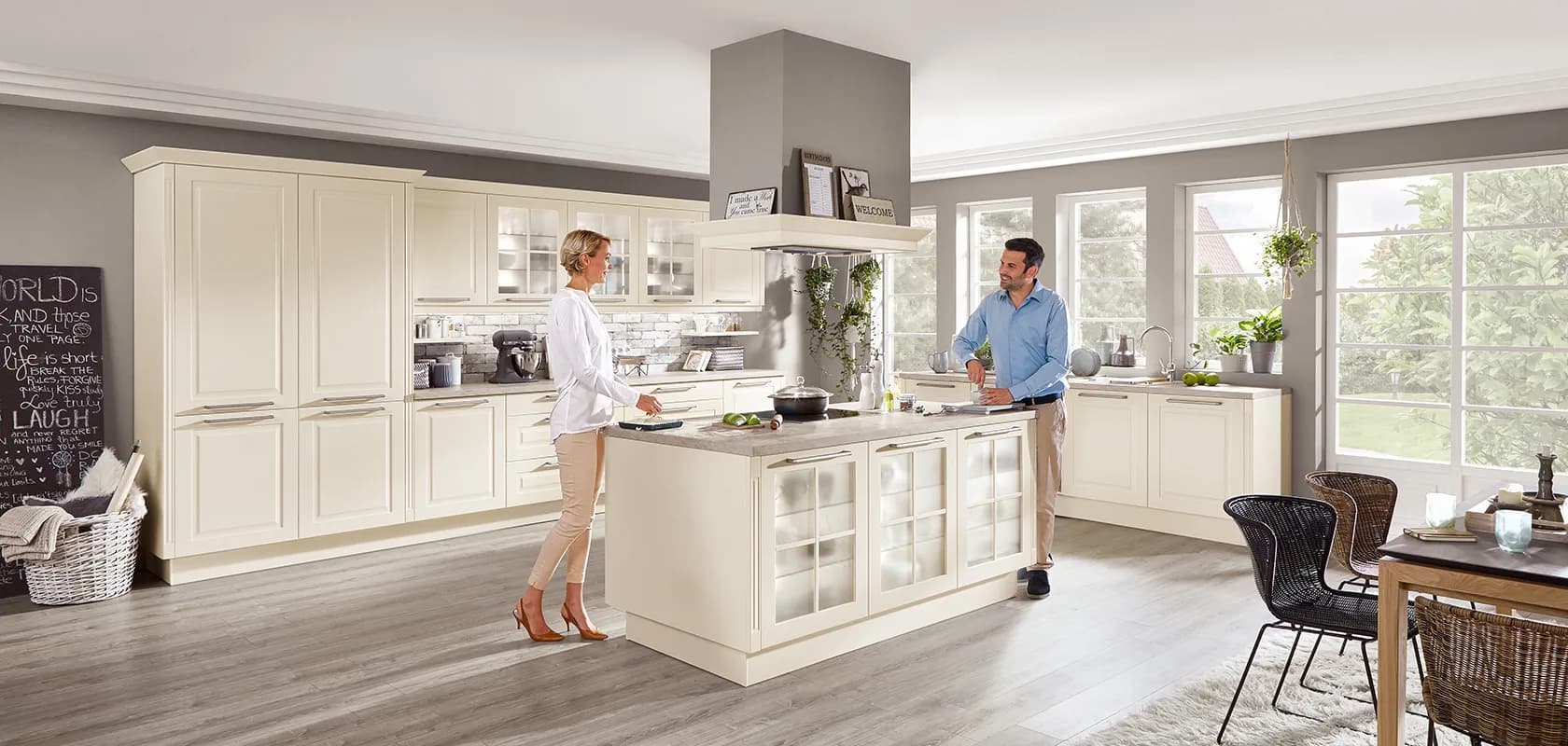 Landhausküchen holen die Natur ins Haus