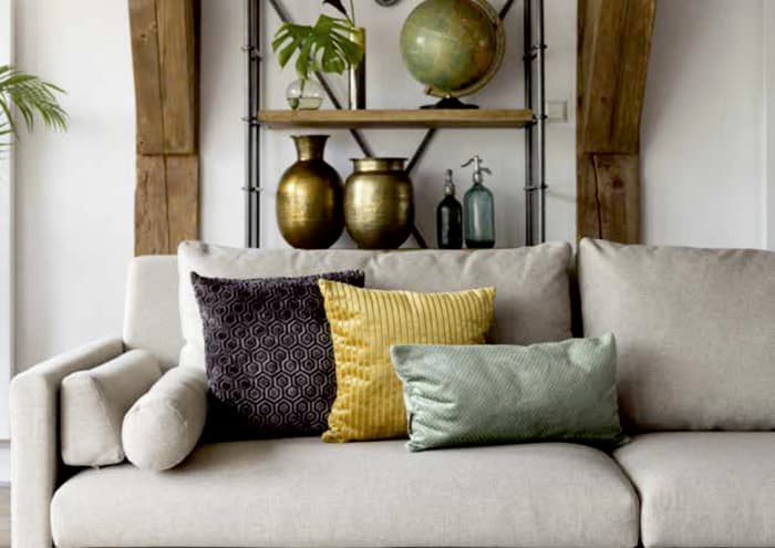 Moderne Wohnzimmergestaltung - Cosmo Home